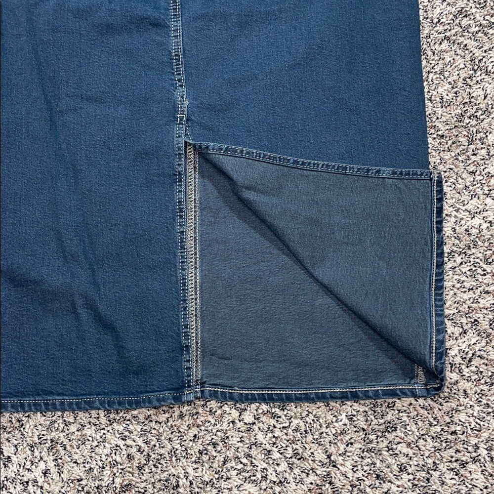 π Universal Thread Women's High Rise Denim Back Slit Midi Skirt Dark Wash | NWT - Picture 6 of 11